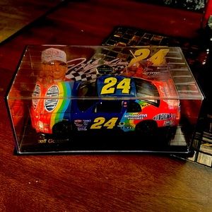 Rare 1995 Jeff Gordon die cast 1:24 scale car